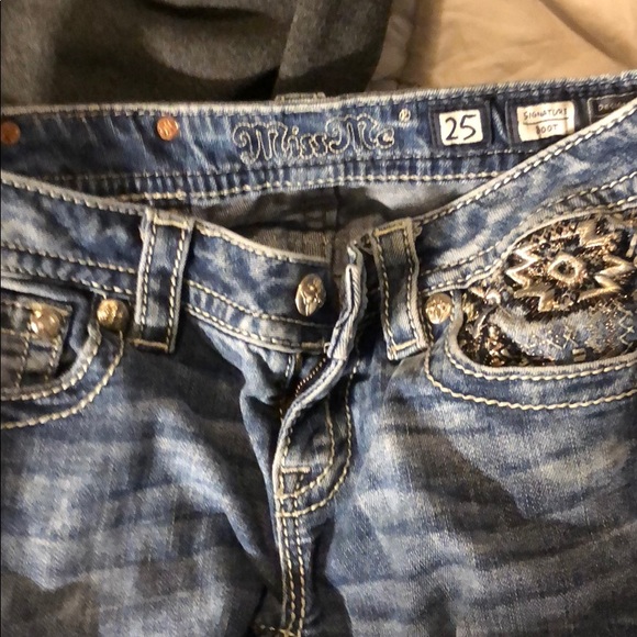 Pants - Picture 2 of 3